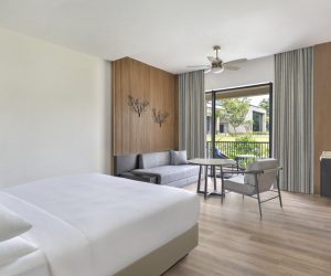 Premier-Room-Resort-View